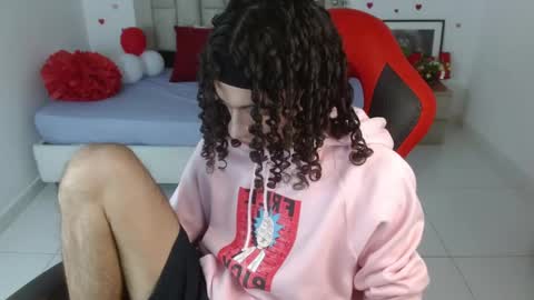 Axel online show from February 17, 2026, 11:33 pm