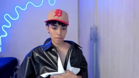 Axel online show from April 9, 2026, 1:05 pm