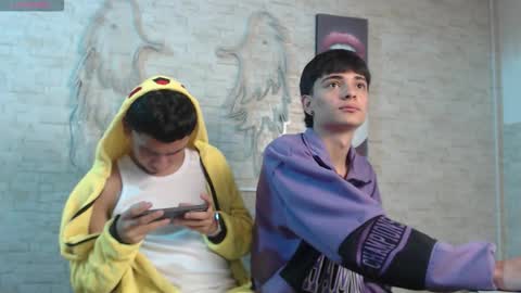 Snapshot of axel_milo_and_kairo chatting on February 18, 2026, 4:25 pm axel_milo_and_kairo online show from February 18, 2026, 4:25 pm