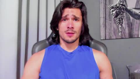 Axel online show from January 21, 2025, 10:30 pm