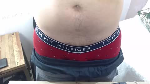 Snapshot of axel_stones_ chatting on October 27, 2025, 2:10 pm axel_stones_ online show from October 27, 2025, 2:10 pm