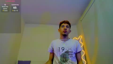 AXEL  online show from October 28, 2025, 3:43 am