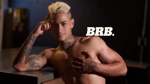 Agustin online show from March 6, 2025, 9:20 pm