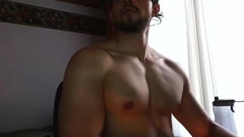 axelcr0ss online show from November 5, 2025, 10:54 pm