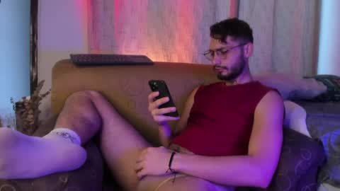    online show from January 27, 2025, 12:37 pm