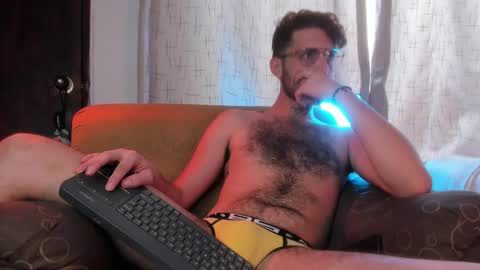    online show from January 29, 2025, 8:25 pm