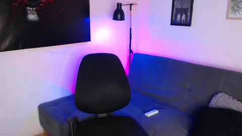 axell online show from November 29, 2025, 10:46 pm