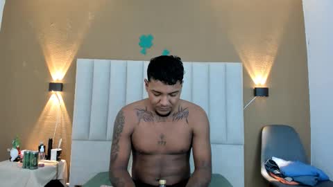 Axell online show from March 20, 2026, 11:37 am