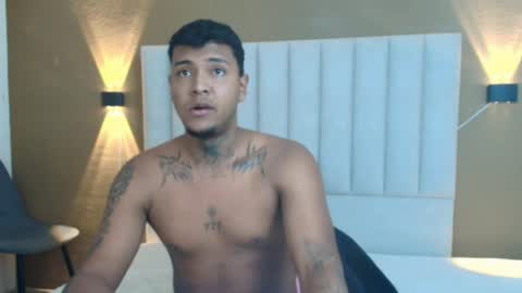 Axell online show from April 11, 2026, 11:25 am