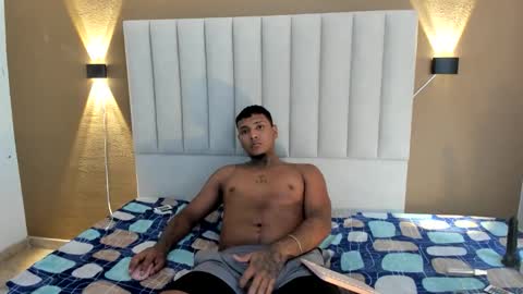 Snapshot of axell_king07 chatting on April 29, 2026, 5:30 pm Axell online show from April 29, 2026, 5:30 pm