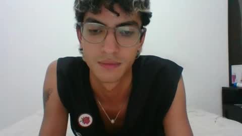 Axel  online show from March 11, 2025, 5:49 am