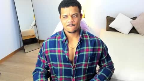Snapshot of axelldasilva chatting on May 26, 2026, 11:56 pm AXEL DA SILVA online show from May 26, 2026, 11:56 pm