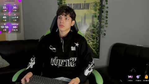 Axel Raven online show from December 10, 2024, 2:06 pm