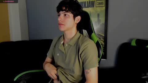 Axel Raven online show from January 3, 2025, 1:36 pm