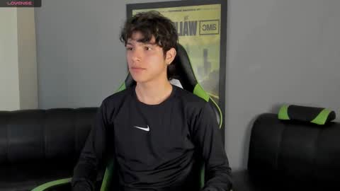 Axel Raven online show from January 7, 2025, 4:37 pm