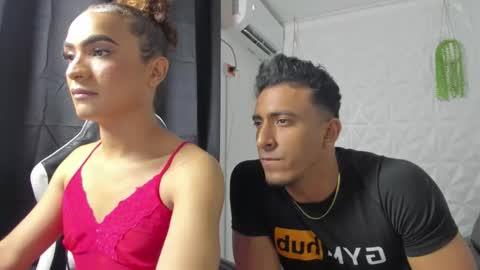 axelsavage042 online show from December 5, 2025, 7:54 pm