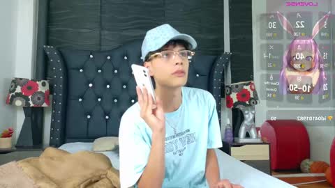 Axel online show from September 17, 2025, 7:04 pm