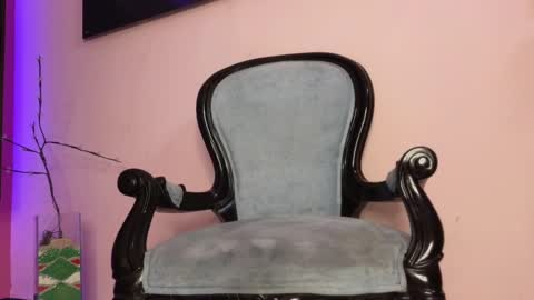 Axhley online show from February 17, 2025, 10:51 am