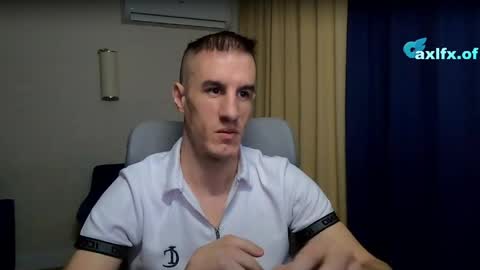 Axl online show from April 16, 2026, 1:06 am