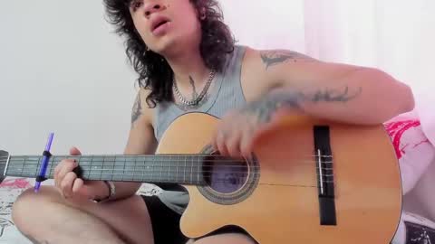 Snapshot of axl_kush_ chatting on April 29, 2026, 5:30 pm Axel Kush online show from April 29, 2026, 5:30 pm