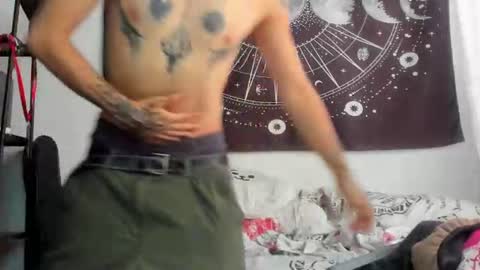 Snapshot of axl_kush_ chatting on June 22, 2026, 3:31 pm Axel Kush online show from June 22, 2026, 3:31 pm