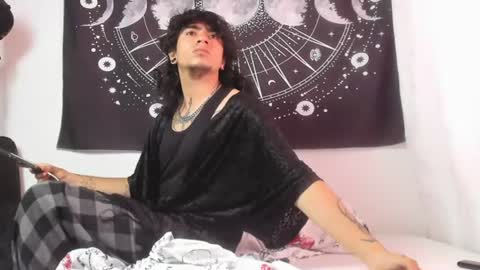 Snapshot of axl_kush_ chatting on June 23, 2026, 3:21 pm Axel Kush online show from June 23, 2026, 3:21 pm