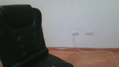 axue online show from February 19, 2026, 7:43 pm