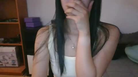 axue online show from May 31, 2026, 7:26 pm