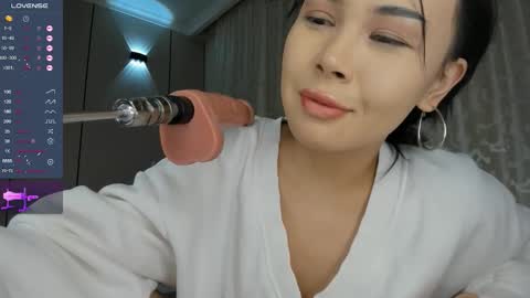 Snapshot of aya_me chatting on September 19, 2025, 3:13 pm Aya online show from September 19, 2025, 3:13 pm