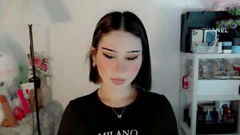 AYAHOSHILOVESYOU online show from March 3, 2026, 1:34 am