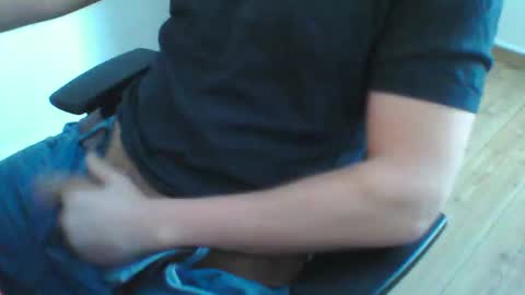 ayalla50 online show from February 14, 2025, 9:34 am