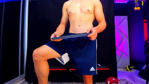 Ayden Miller online show from October 27, 2025, 2:37 am