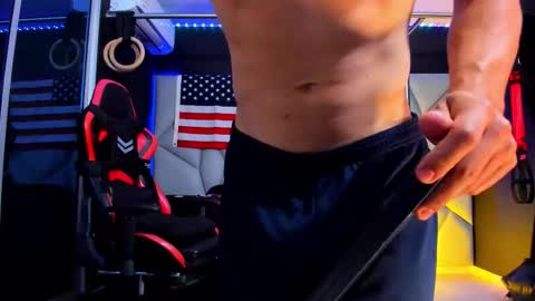 Ayden Miller online show from March 16, 2026, 4:51 am