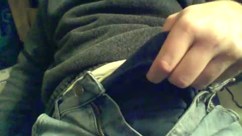 aydum79 online show from January 12, 2026, 7:57 am