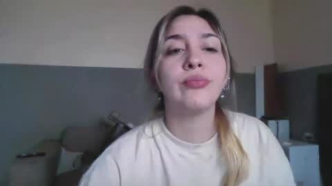 ayelenb26 online show from July 29, 2026, 2:59 pm