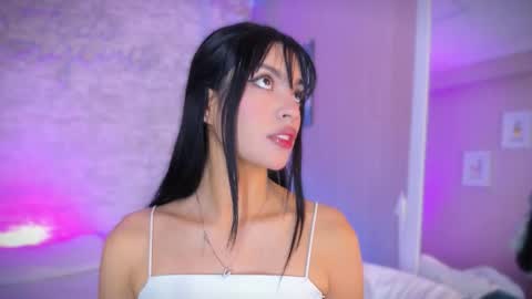 Ayla online show from December 18, 2025, 4:07 am