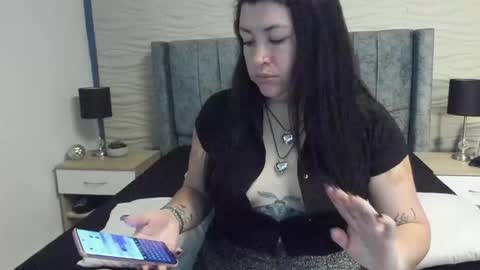ayleen miller online show from February 19, 2026, 3:52 pm