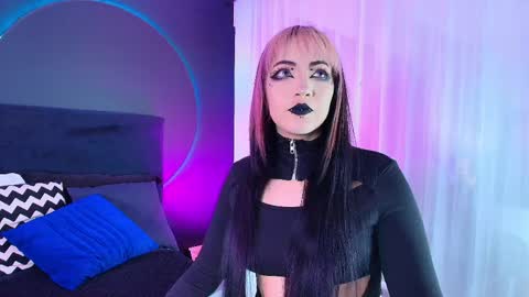 Aylen online show from April 8, 2026, 7:36 pm