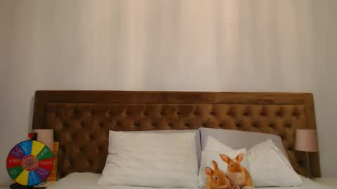 Aylin online show from October 22, 2025, 1:50 am