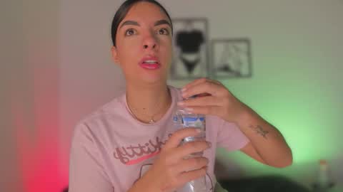 Aylin  online show from January 15, 2026, 11:26 am