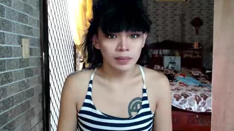 aymkyline online show from November 24, 2025, 1:16 am