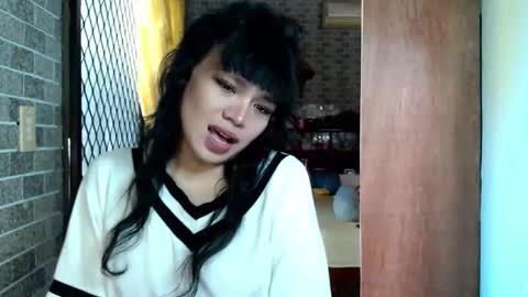 aymkyline online show from February 24, 2026, 1:47 am