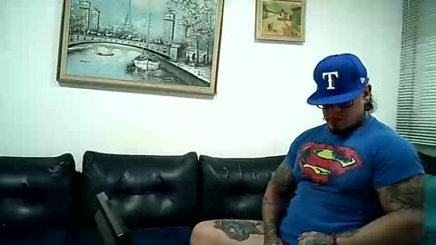 Ayrton naffah2 online show from October 7, 2025, 9:34 pm