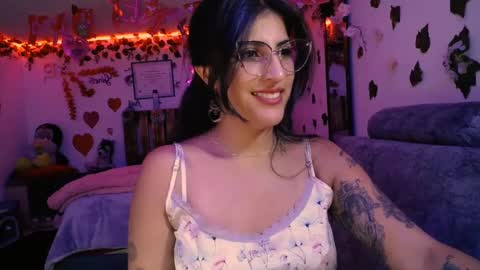 Azahar online show from February 13, 2025, 5:16 am