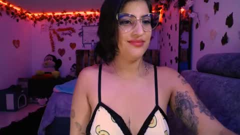 Azahar online show from March 5, 2025, 2:36 am