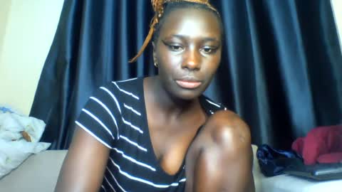 Snapshot of azaelia_iris chatting on July 2, 2026, 7:20 pm azaelia_iris online show from July 2, 2026, 7:20 pm