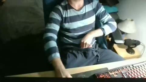 azdert online show from November 18, 2025, 12:27 am