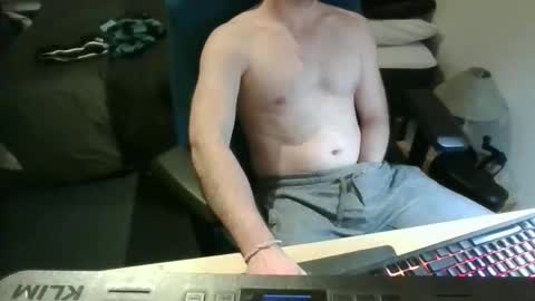 azdert online show from March 31, 2026, 10:43 pm