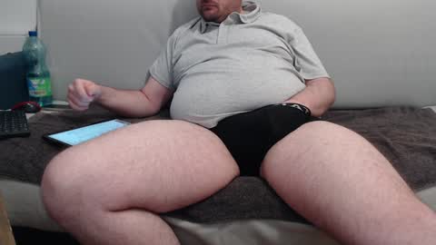 Snapshot of azer912 chatting on January 27, 2025, 8:49 pm Azer online show from January 27, 2025, 8:49 pm