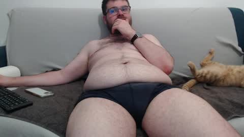 Snapshot of azer912 chatting on May 30, 2026, 11:24 pm Azer online show from May 30, 2026, 11:24 pm